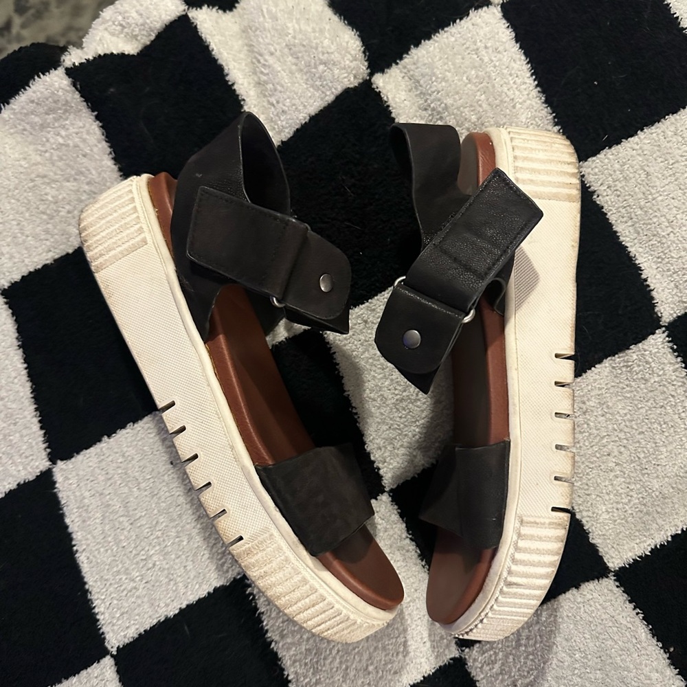 MIA Platform Faux Suede Sandals
